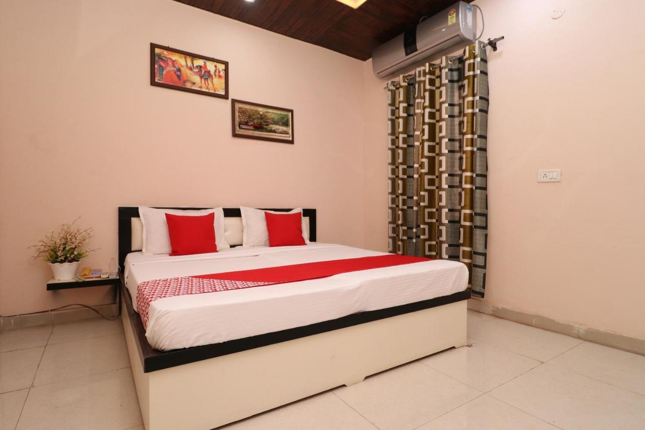Hotel Oyo 28338 New Life Banur Exterior foto