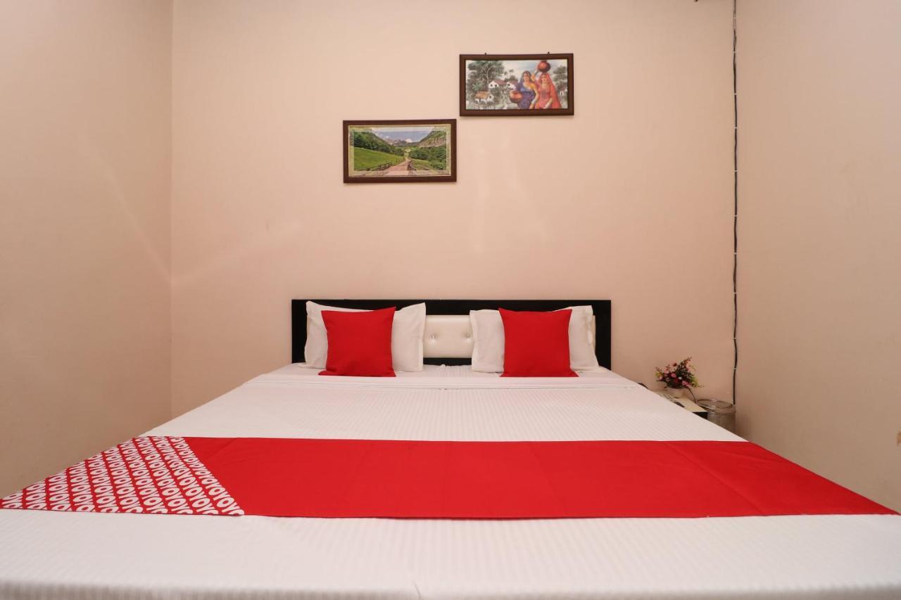 Hotel Oyo 28338 New Life Banur Exterior foto