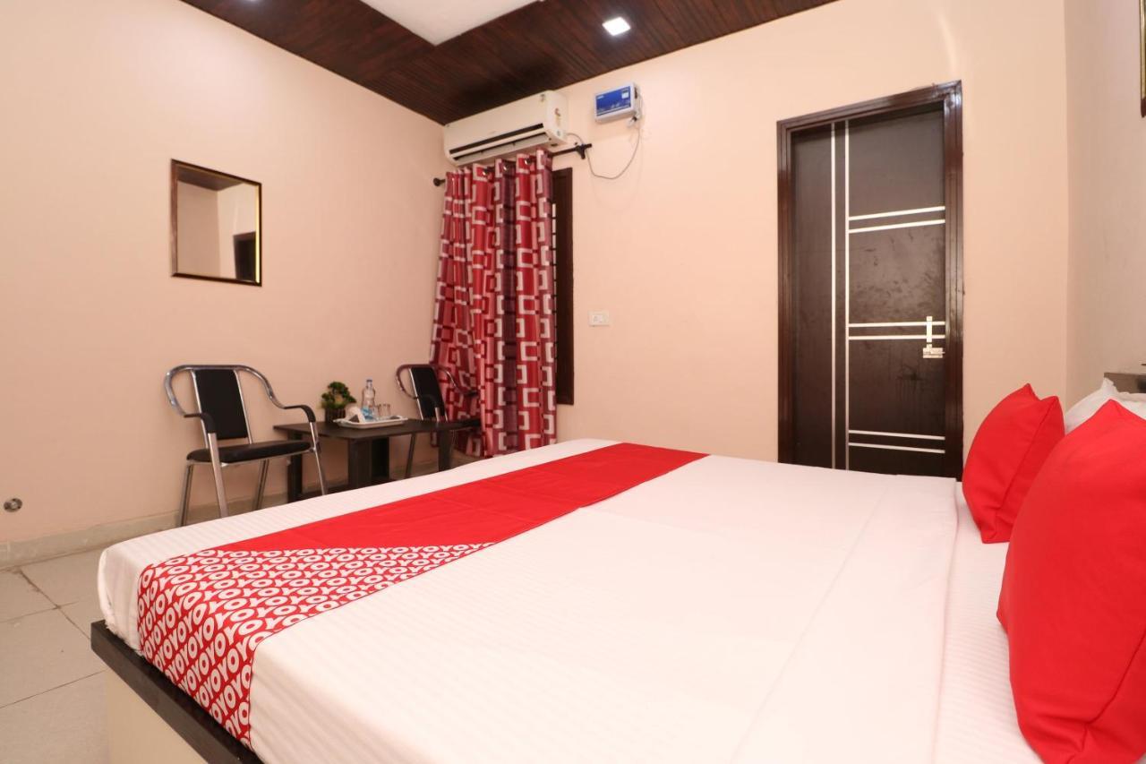 Hotel Oyo 28338 New Life Banur Exterior foto